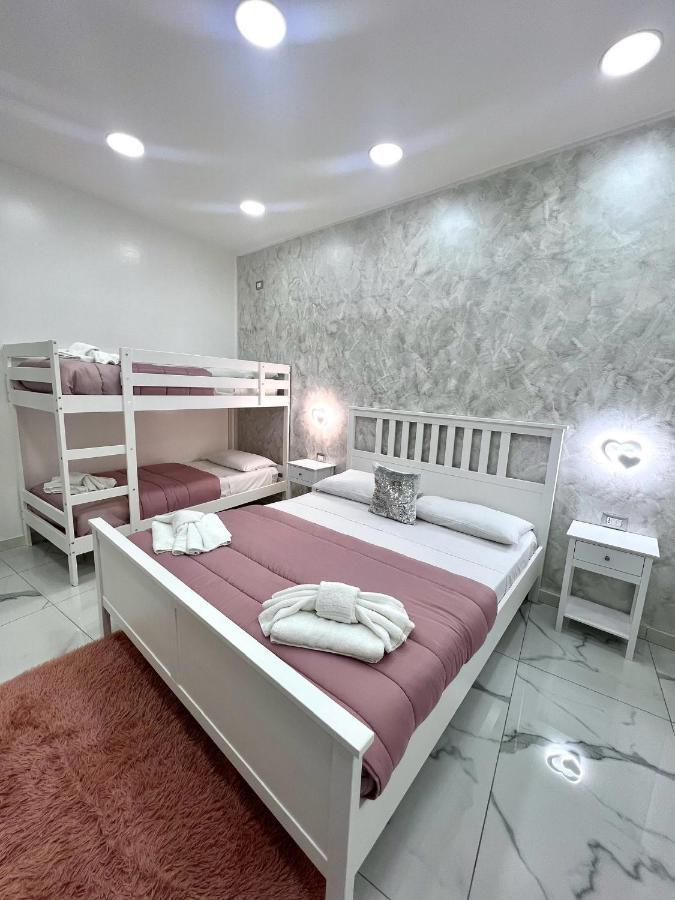 Apartamento Mara House Nápoles Exterior foto