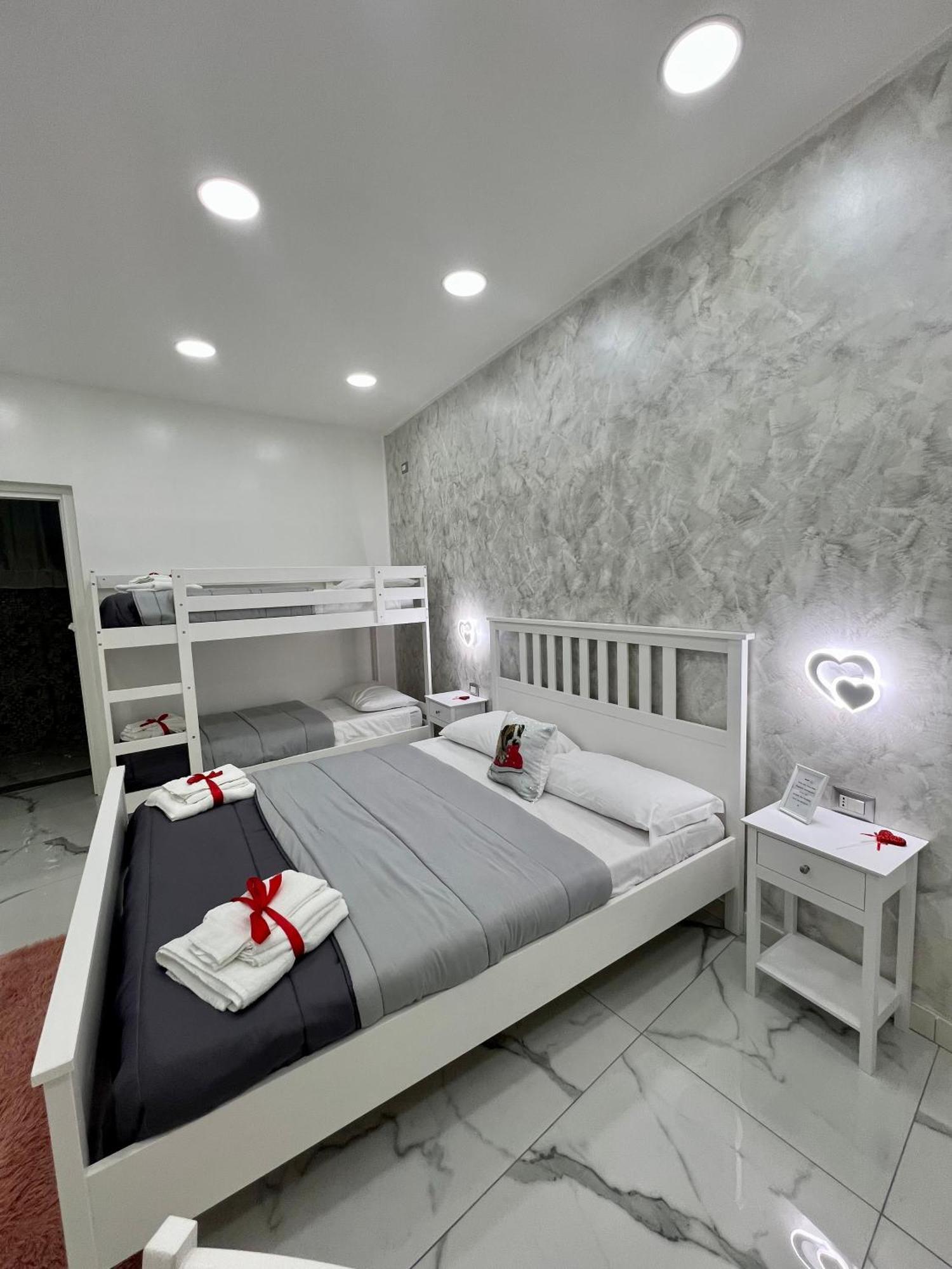 Apartamento Mara House Nápoles Exterior foto